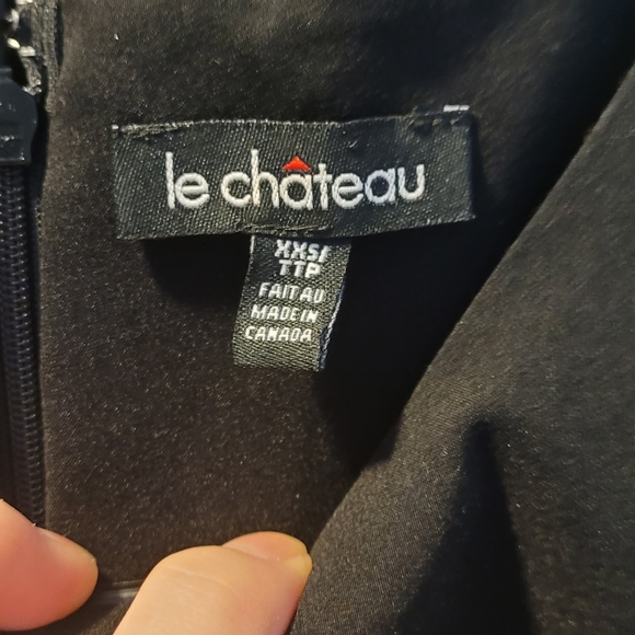 Le Chateau Formal Dress - Picture 4 of 4